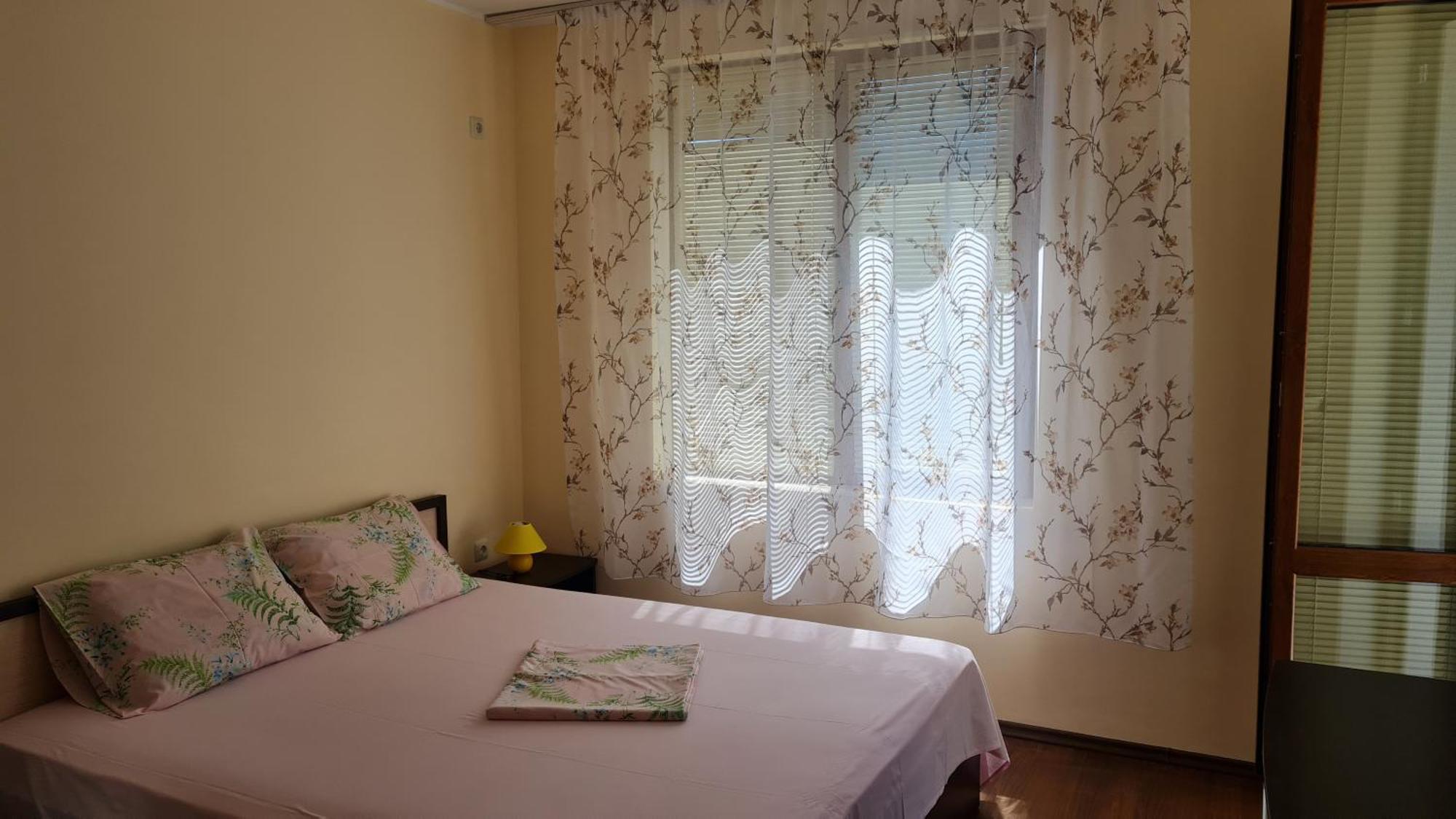 Apartment Lazur By The Sea Ravda Kültér fotó